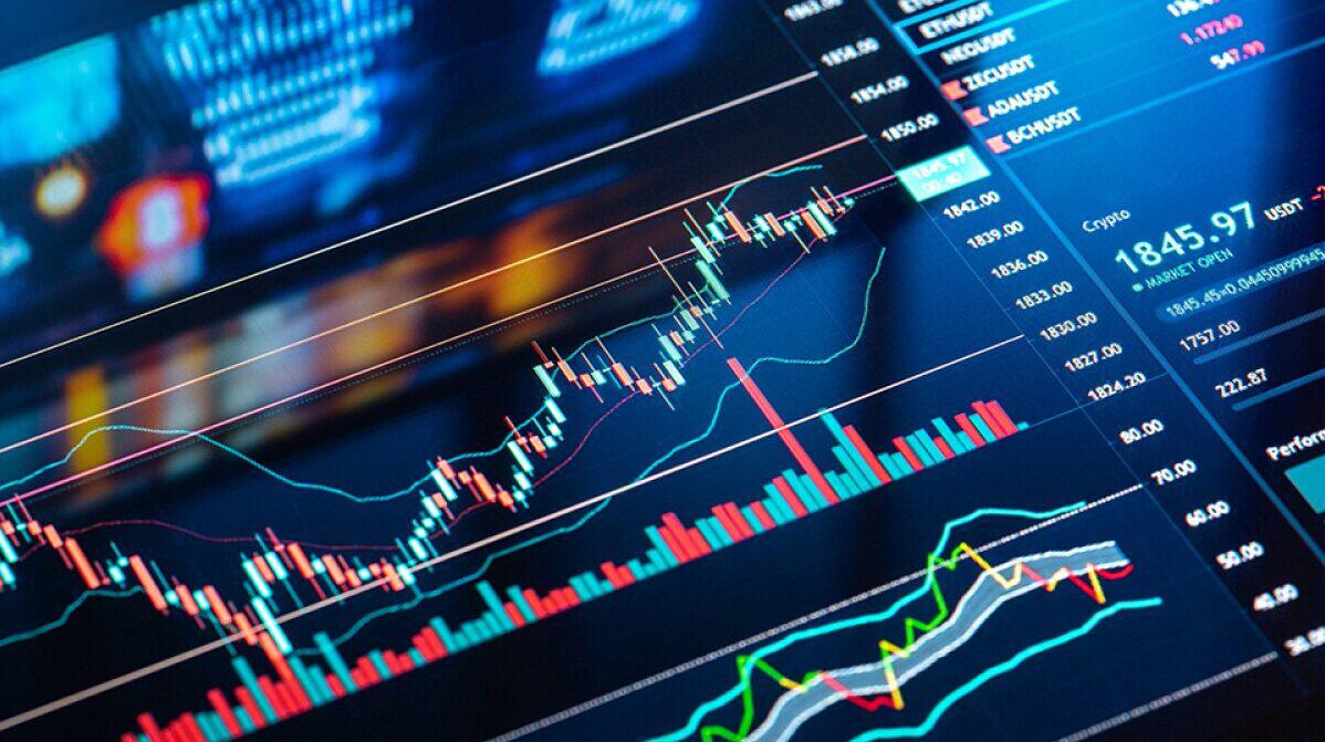 一张百年老图预测：2026年将到达顶峰。